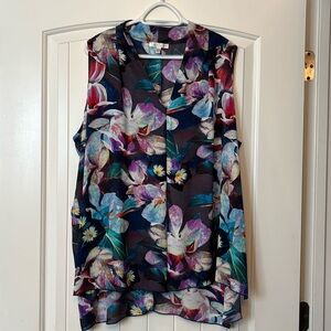 🌺 Spense floral sleeveless blouse